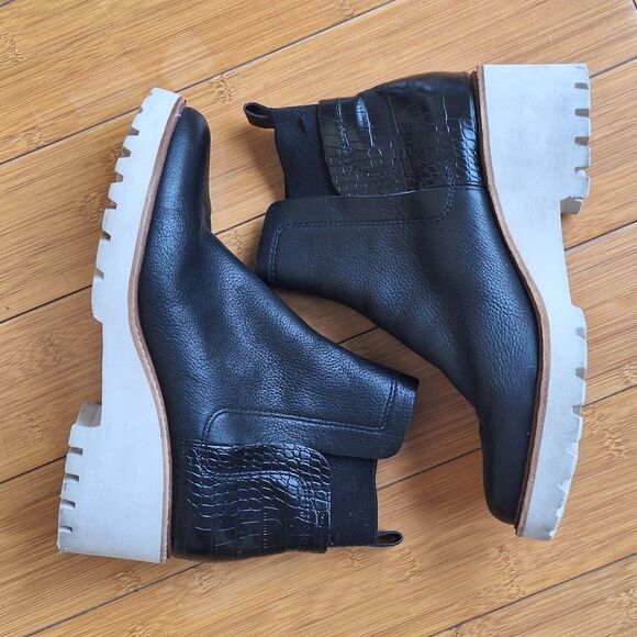 Dolce Vita Huey Lugged Chelsea Ankle Boot Black Exotic Croc size 10 Women's EUC - Picture 5 of 12